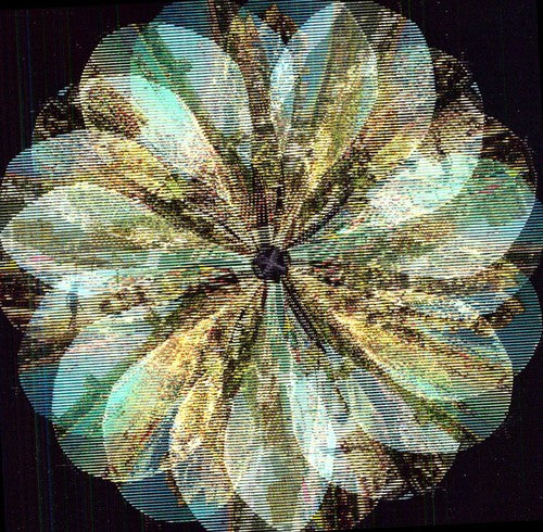 the album cover for Tuusanuuskat - Naaksaa Naa Mun Kyyneleet
