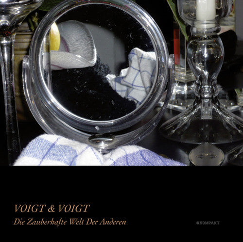 the album cover for Voigt & Voigt - Die Zauberhafte Welt Der Anderen