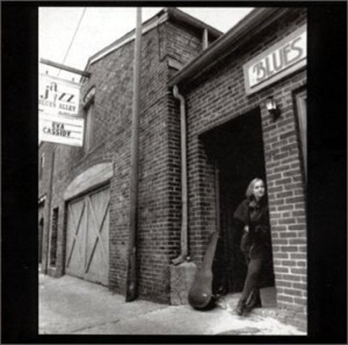 the album cover for Eva Cassidy - Live at Blues Alley