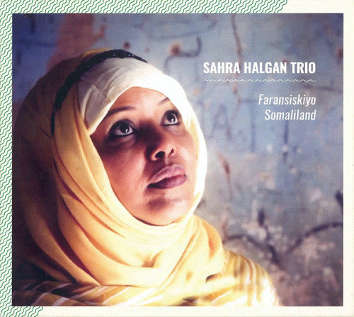 the album cover for Sahra Halgan - Faransiskyo Somaliland (W/Dvd) [Digipak]