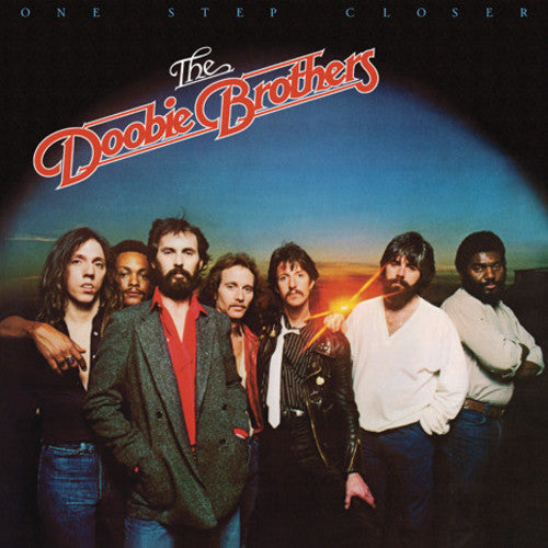 the album cover for The Doobie Brothers - One Step Closer (Gate) [Limited Edition] [180 Gram] (Aniv)