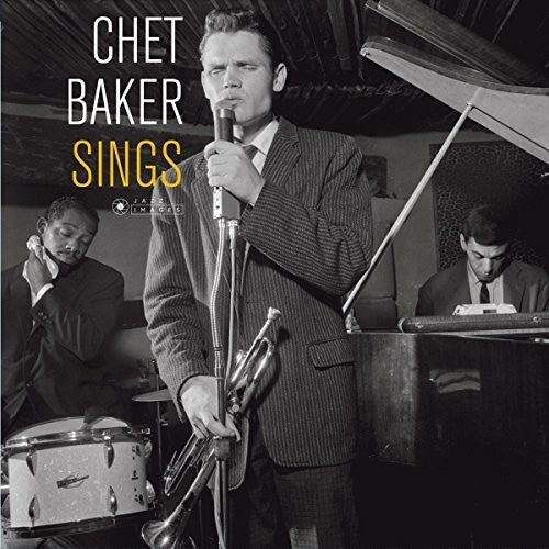 the album cover for Chet Baker - Sings (Gate) [180 Gram] (Spa)