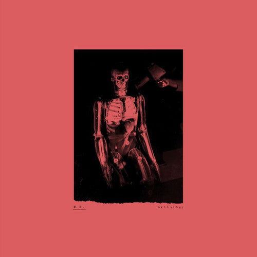 the album cover for Mb - Aktivitat