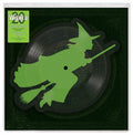 the album cover for Idina Menzel/Kristin Chenoweth - Wicked - Defying Gravity / Popular