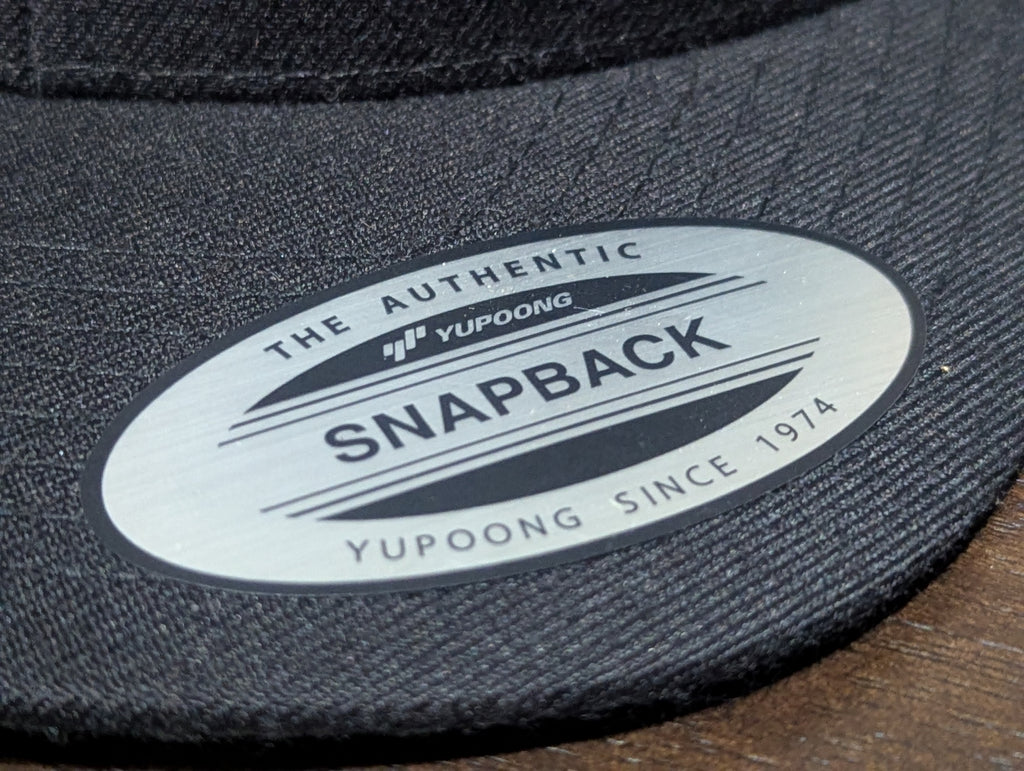 Waterloo - Flatbill Cap White/Blk [LICENSED MERCHANDISE]