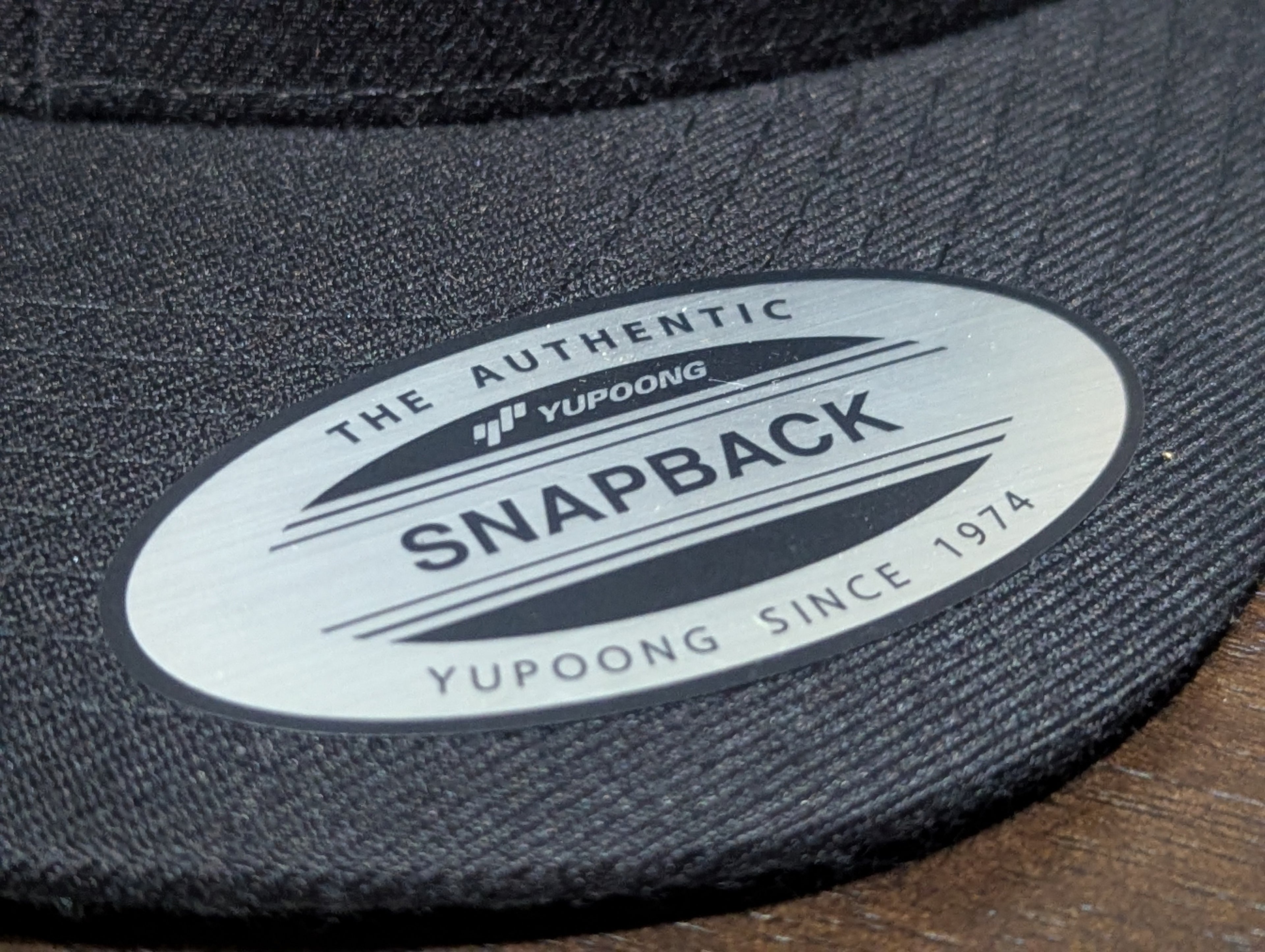 Waterloo - Flatbill Cap White/Blk [LICENSED MERCHANDISE]
