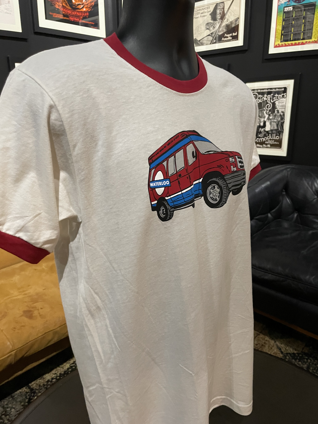 Waterloo - Waterloo Van Ringer [T-SHIRT]